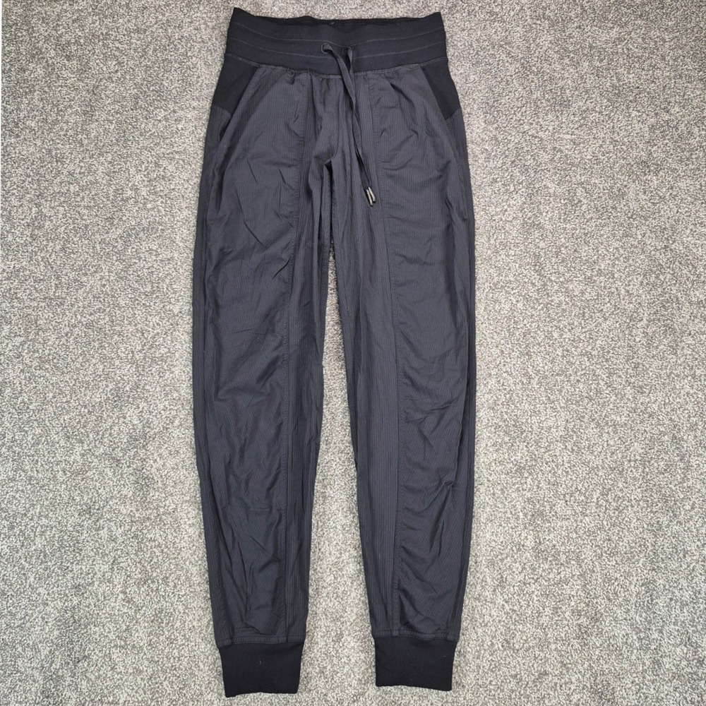 Lululemon Dance Studio Jogger Womens 2 Black Mid-Rise 28" Inseam